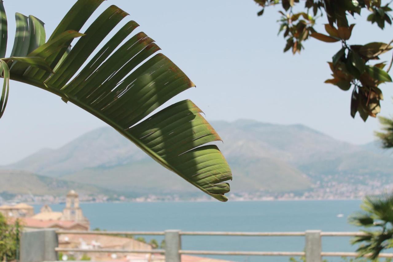 Clori Gaeta Hotel Exterior photo